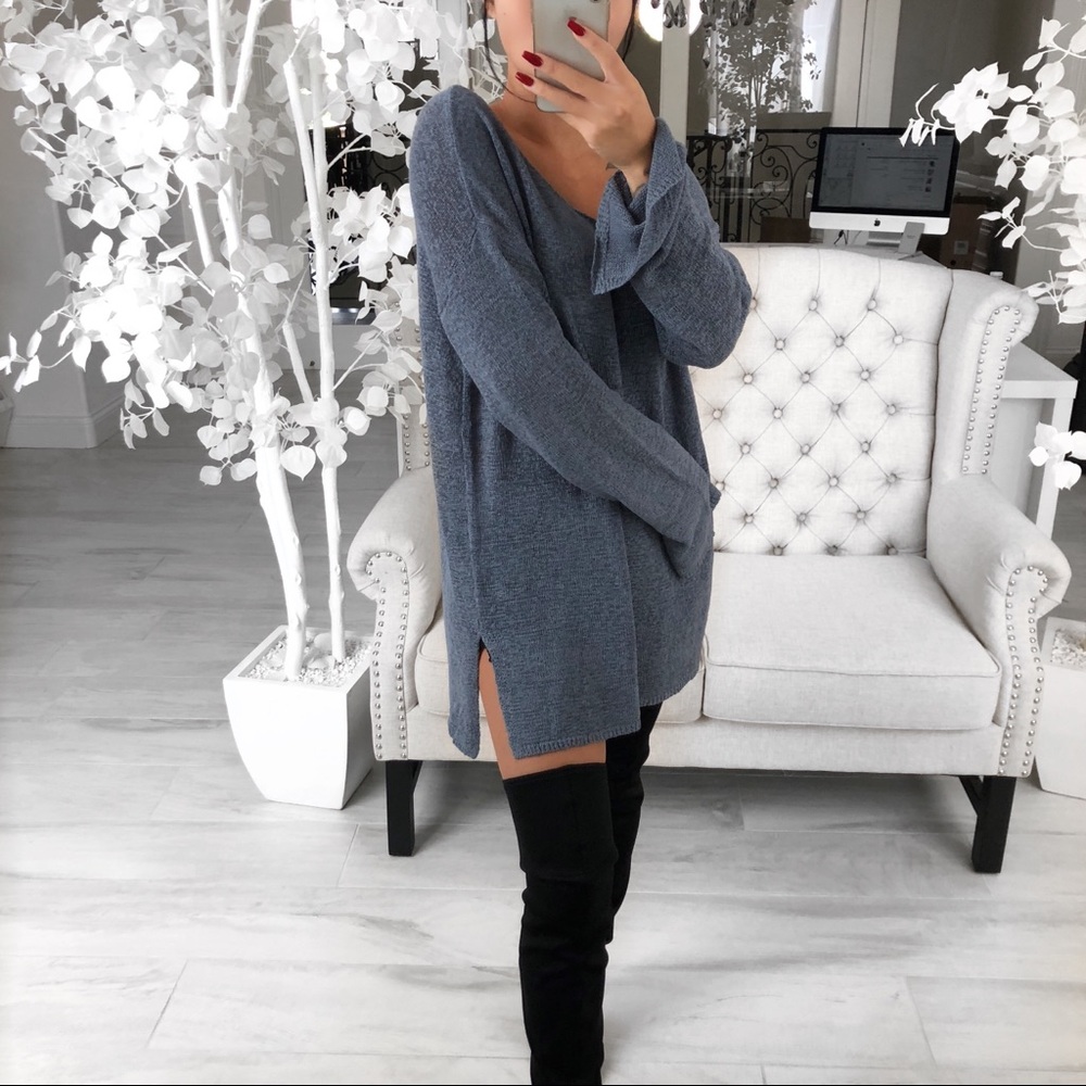 🆕🔃SLEIGH Dusty Blue Tunic - Picture 2 of 10